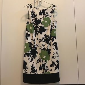 Floral shift dress